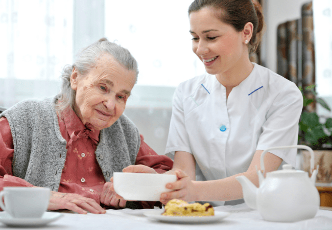 why-do-dementia-patients-stop-eating-tips-to-help-them-remember